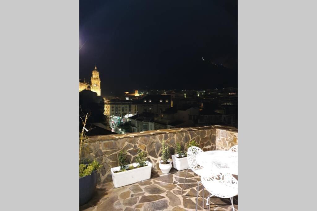 Atico Singular En El Centro Historico. Apartment Jaen Ngoại thất bức ảnh