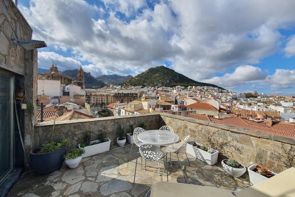 Atico Singular En El Centro Historico. Apartment Jaen Ngoại thất bức ảnh